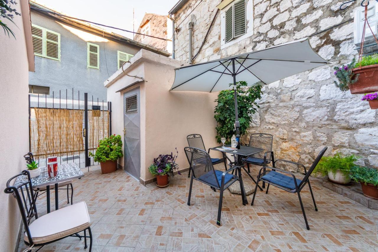 Guesthause Arbor Apartment Split Exterior foto